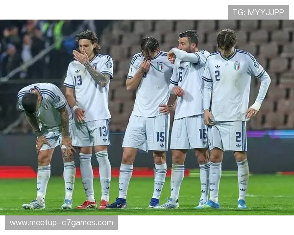 世界杯预选赛激战正酣 中国男足逆袭迎来关键时刻 争夺出线机会