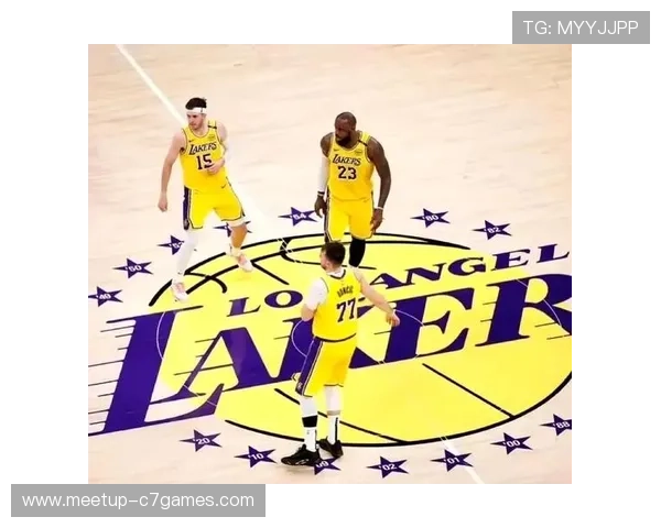 湖人队引援大动作 新赛季目标锁定总冠军助力詹姆斯冲击历史